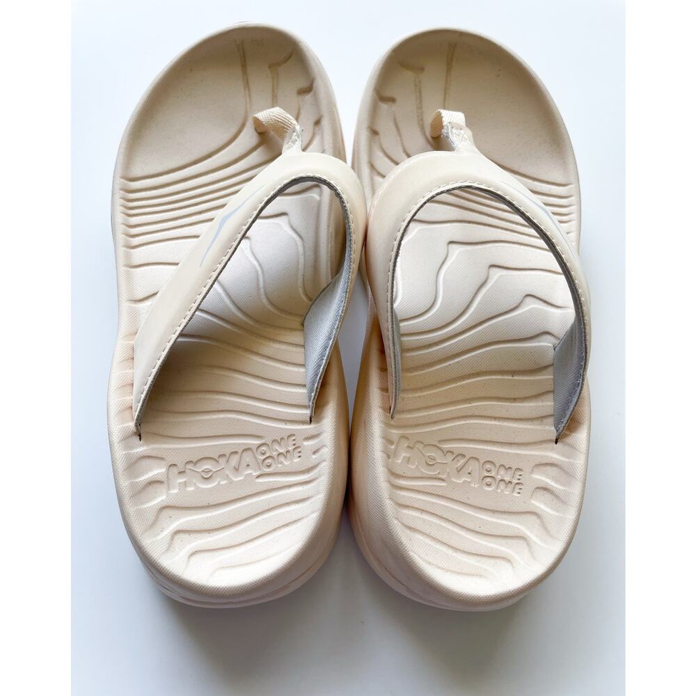 Women's Hoka One One Ora Recovery Flip Flops Beige Size 7 - Picture 2 of 5